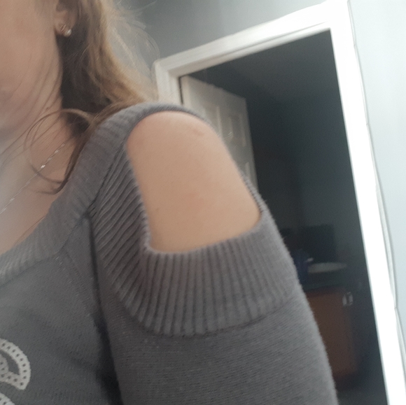 Guess sweater - Picture 4 of 5